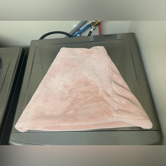 3/$25 H&M Dividend Pin Faux Fur Wide Winter Neck Warmer Scarf Luxurious - Picture 2 of 5